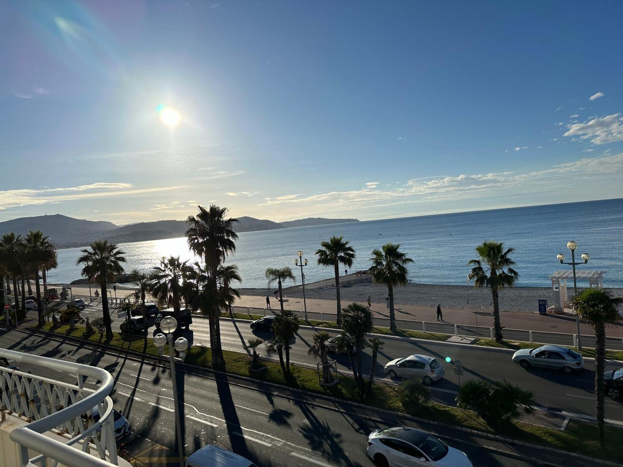 Beach Front, Superbe Appartement Pour 4 Personnes Nice Extérieur photo