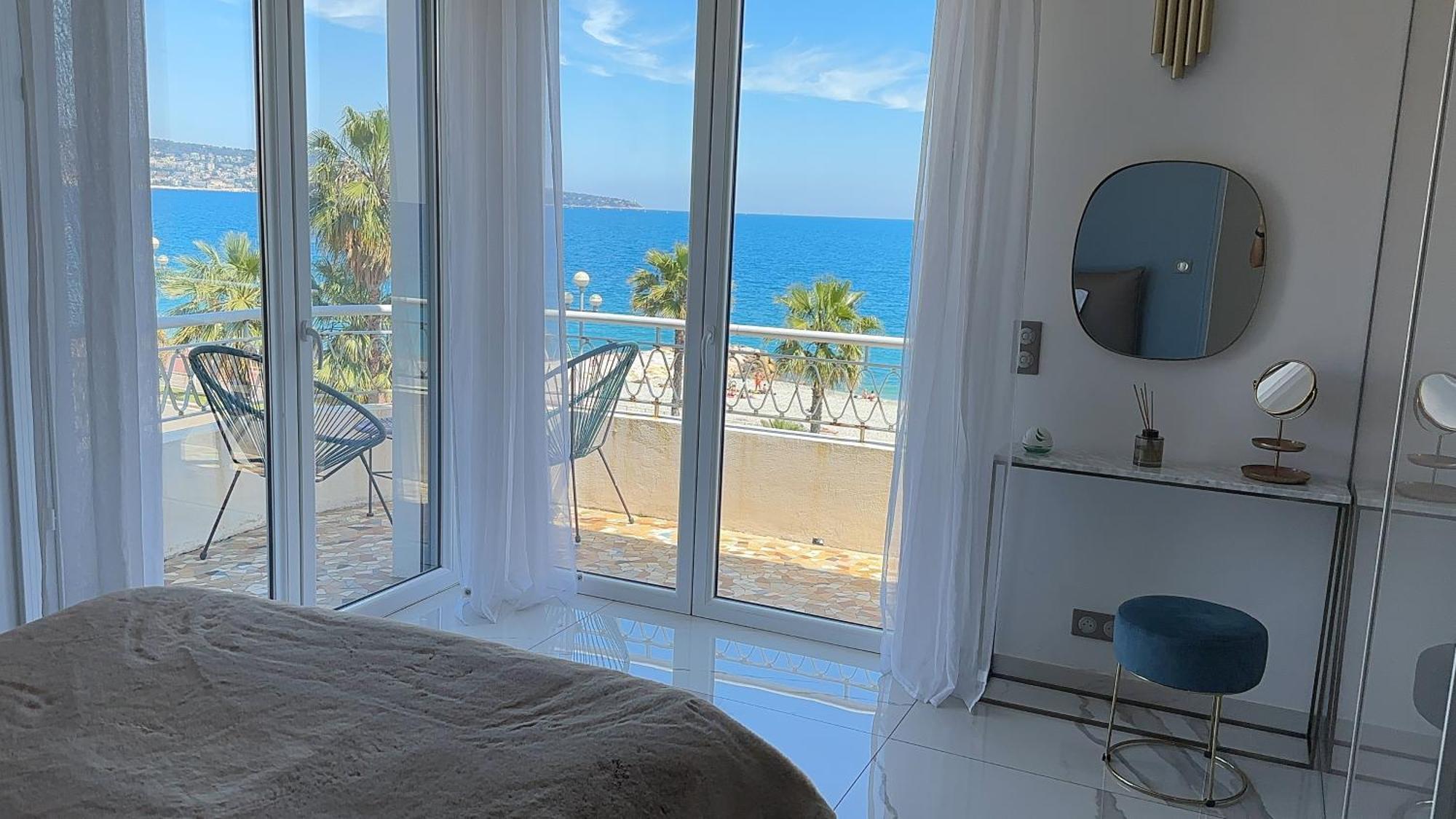 Beach Front, Superbe Appartement Pour 4 Personnes Nice Extérieur photo